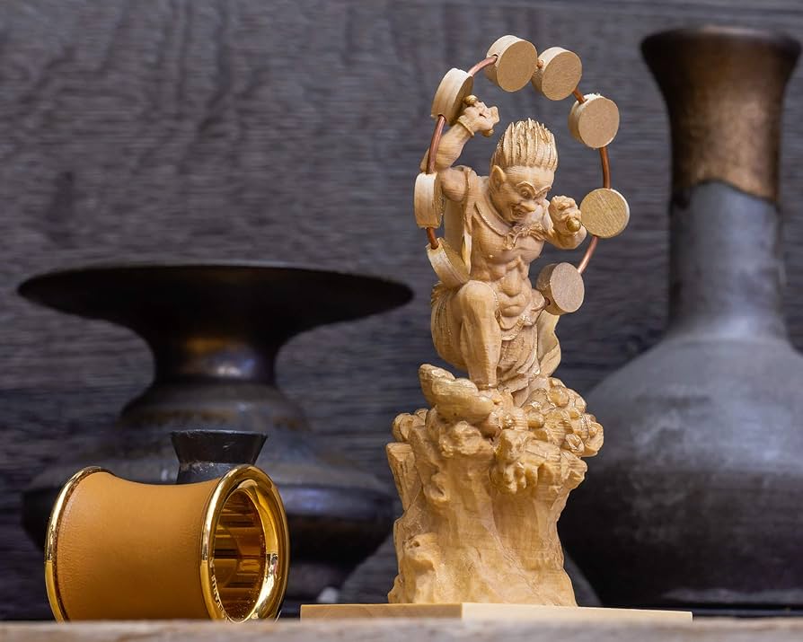 Amazon.co.jp: 極小仏 雷神 （木製：ツゲ）＿木彫り 仏像 仏像